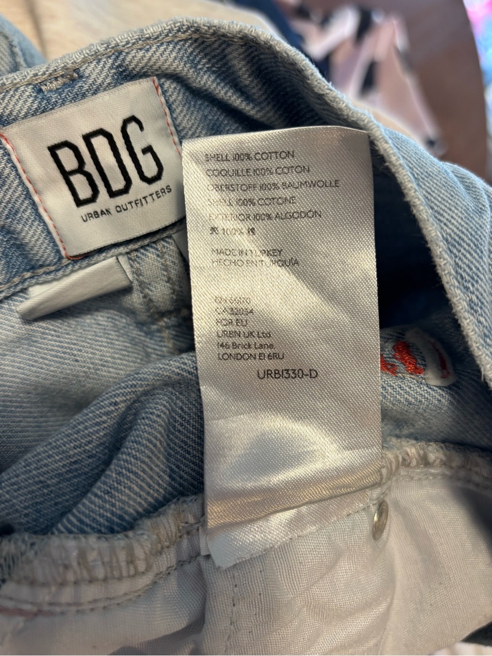 Urban Outfitters BDG Light Blue Distressed High Rise Mom Jeans Denim Edgy - Picture 10 of 11